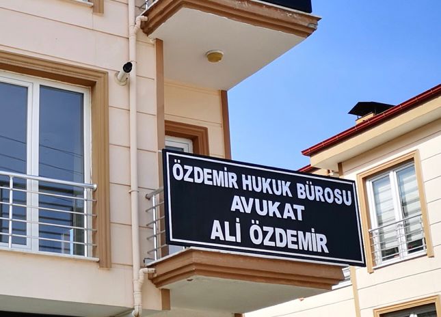 Av Ali Özdemir – Özdemir Hukuk Bürosu