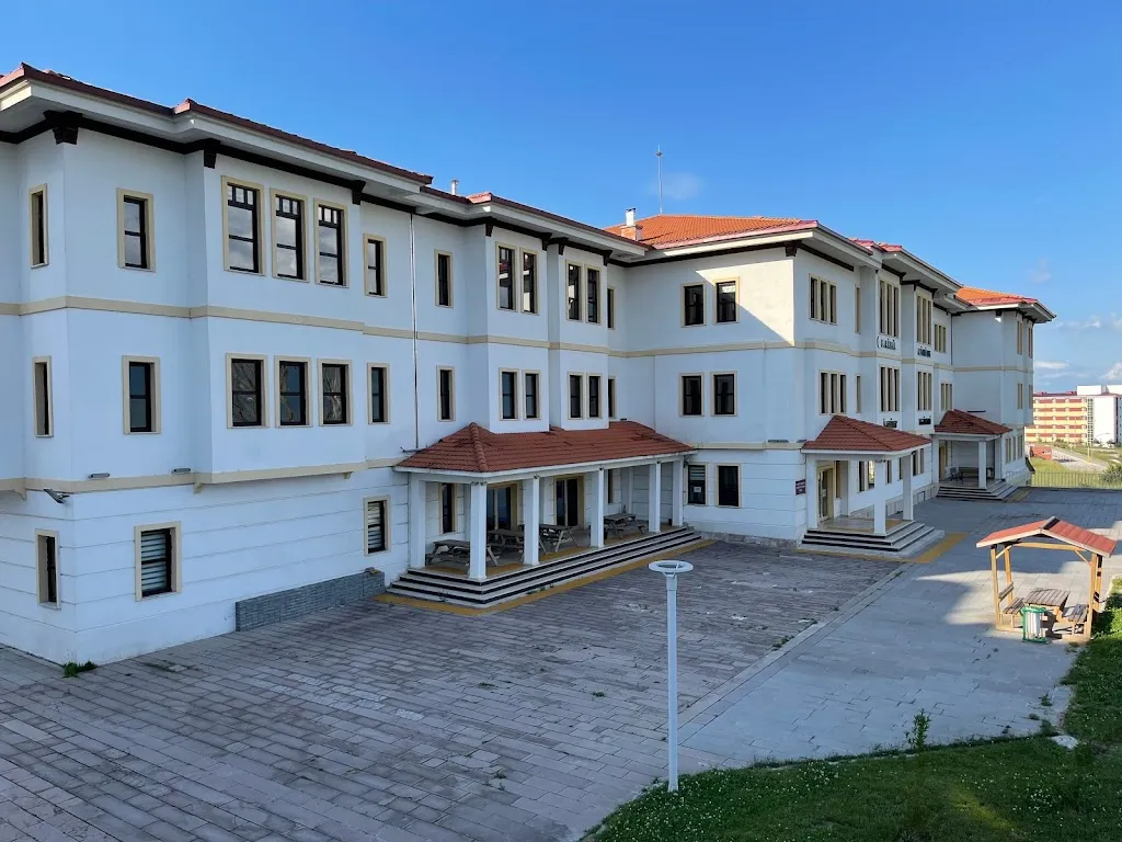 Bolu Abant İzzet Baysal Üniversitesi