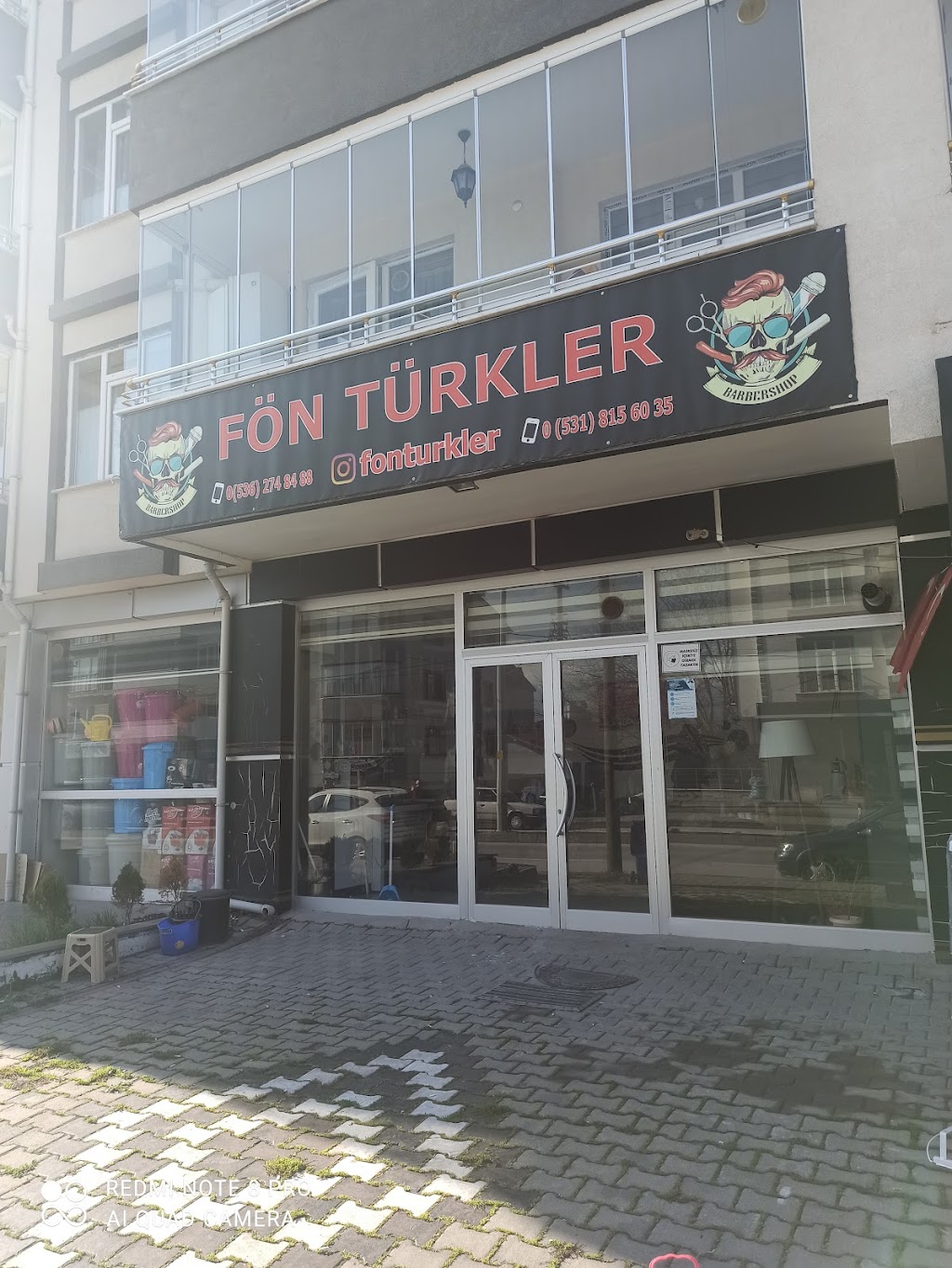 Fön Türkler erkek kuaförü