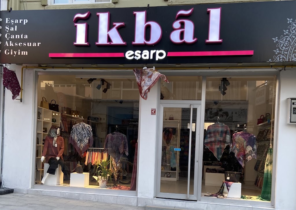 İkbal Eşarp