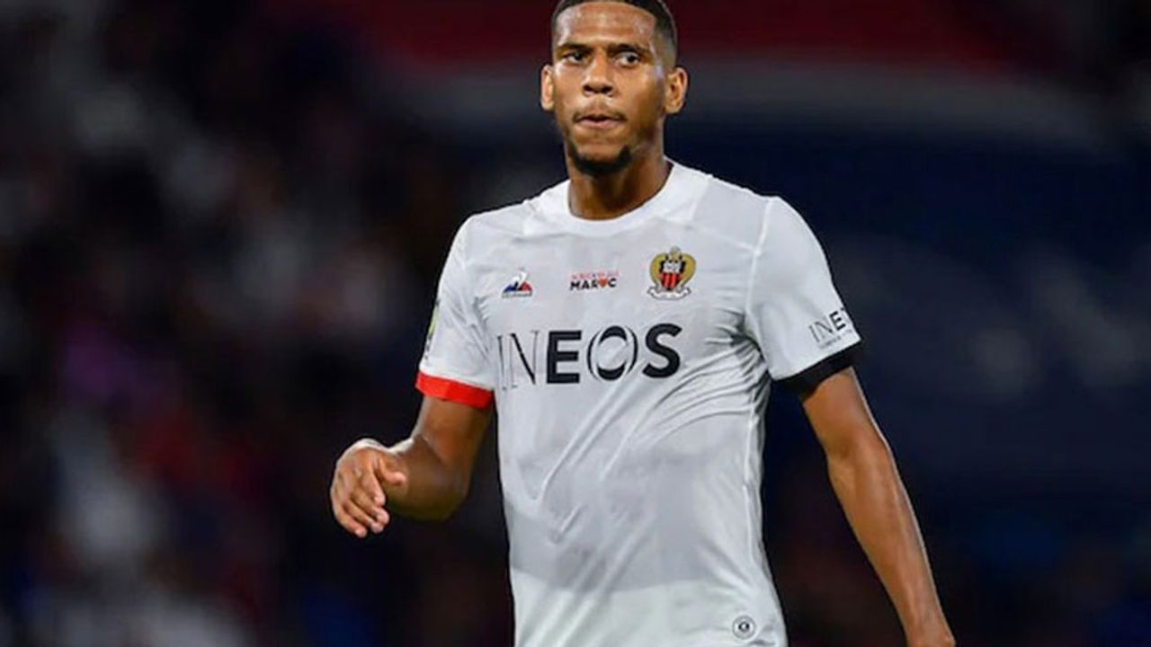 Jean-Clair Todibo'nun gözü Juventus'u teklifinde