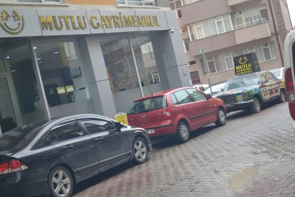 MUTLU GAYRIMENKUL