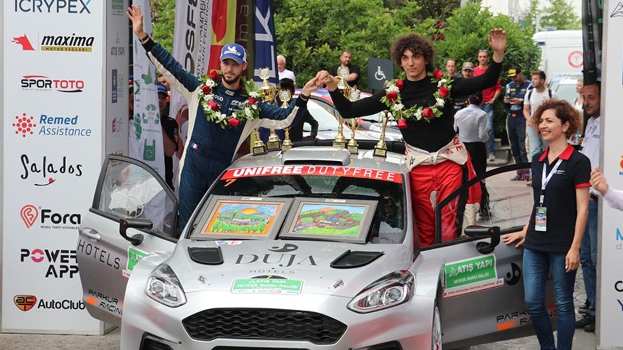 Ralli pilotu Kerem Kazaz, Letonya Rallisi'ni ikinci sırada tamamladı