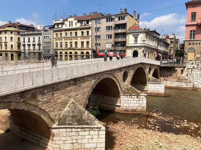 Saraybosna Gezi Rehberi: Kültürlerin Buluştuğu Kadim Kent